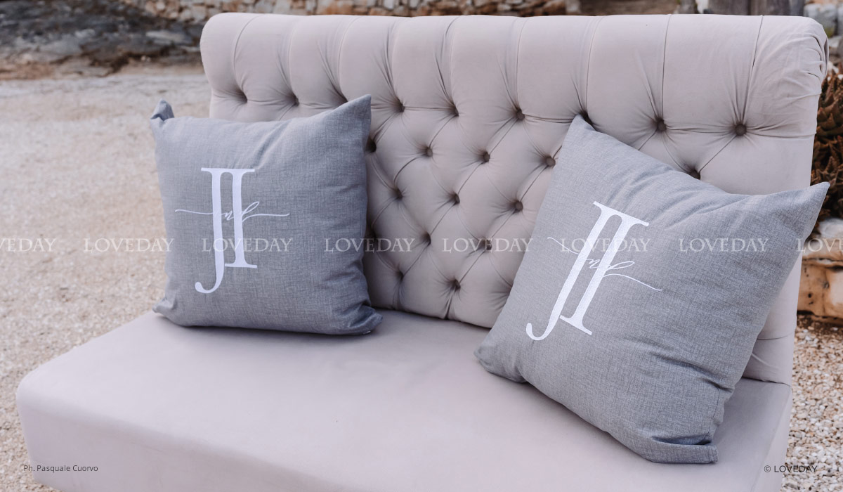 cuscini matrrimonio stampa logo personalizzato by Loveday